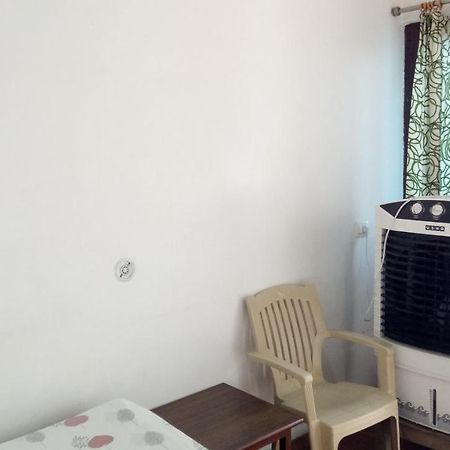 Ishan Paying Guest House Varanasi Exterior foto
